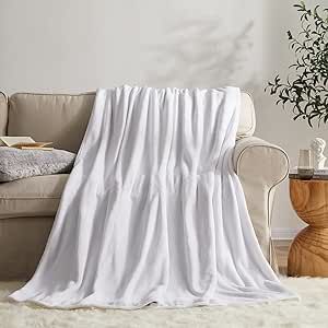 KMUSET Fleece Blanket Throw Size White Lightweight Super Soft Cozy Luxury Bed Blanket Microfiber
