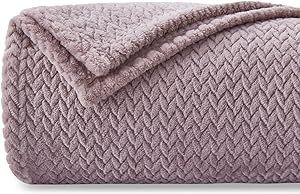 NEWCOSPLAY Super Soft Throw Blanket Light Purple Premium Silky Flannel Fleece Leaves Pattern Lightweight Bed Blanket All Season Use (Light Purple, Throw(50"x60"))